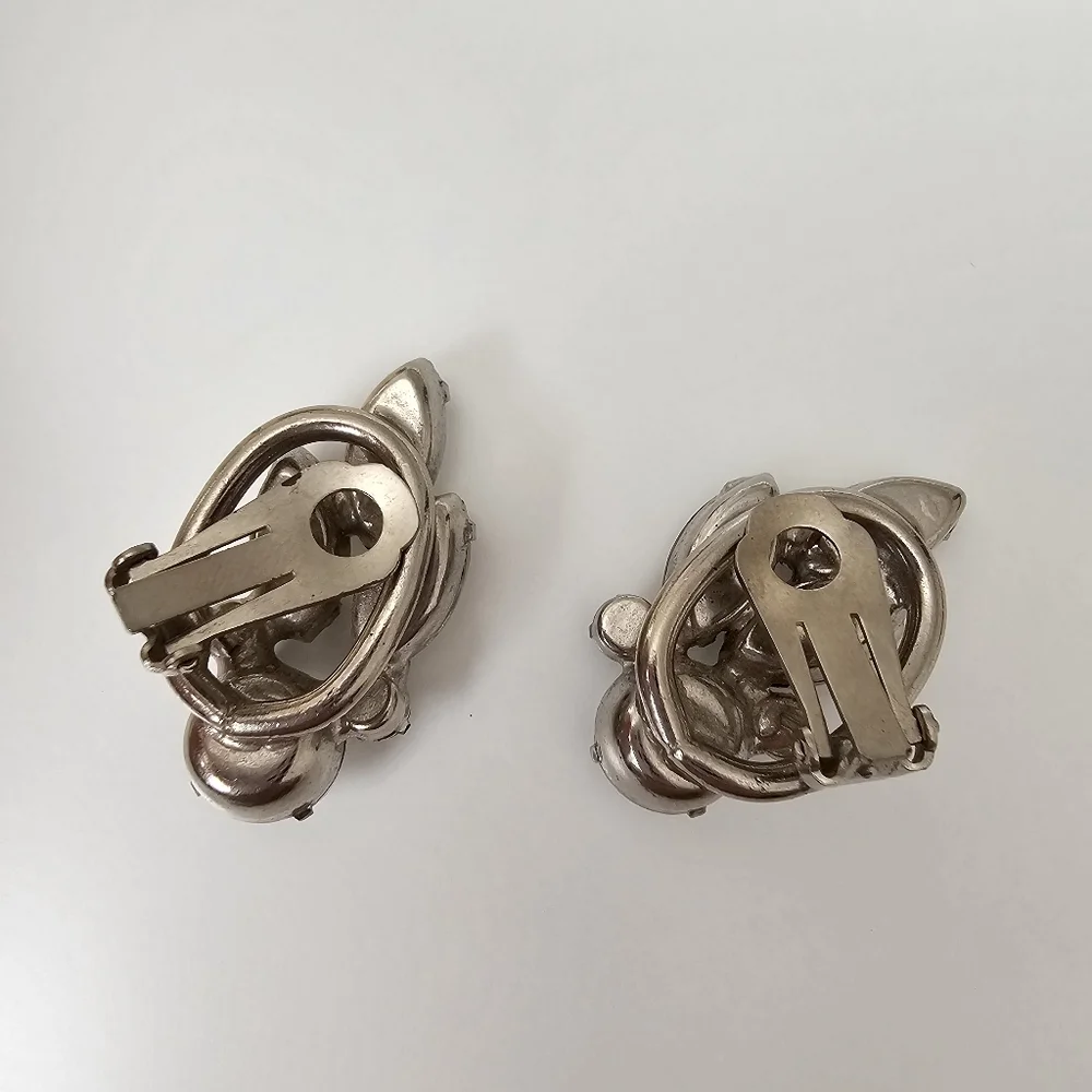 Vintage 1950s Frosted Glass Sugar Rhinestone Climber Clip-On Earrings